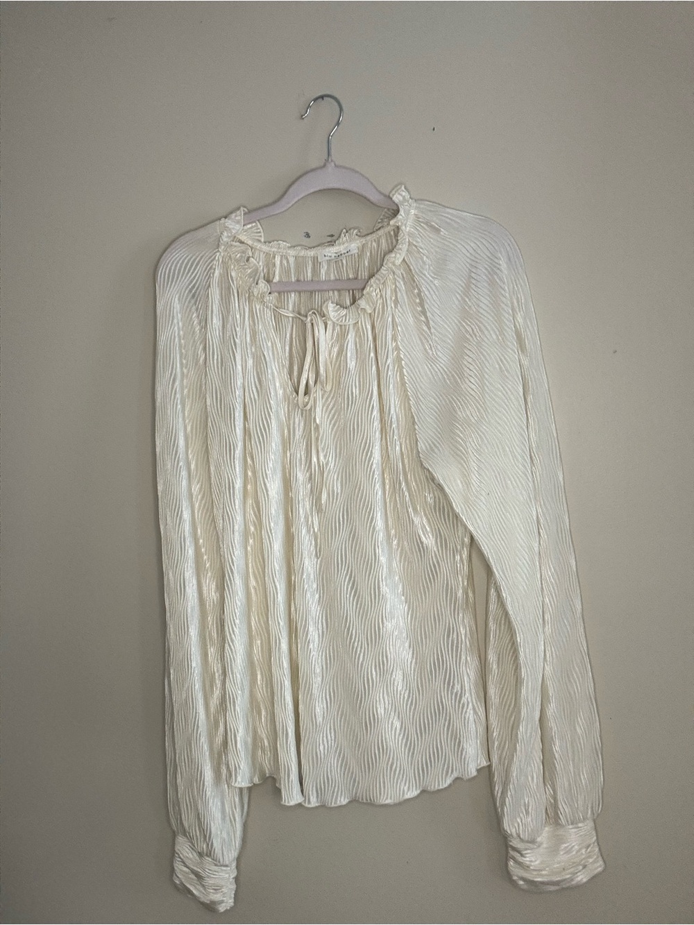 Blu Pepper Cream Ruffled Peasant Blouse